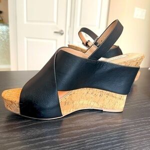 Saks Fifth Avenue cork wedges size 9 NEARLY NEW CONDITION!